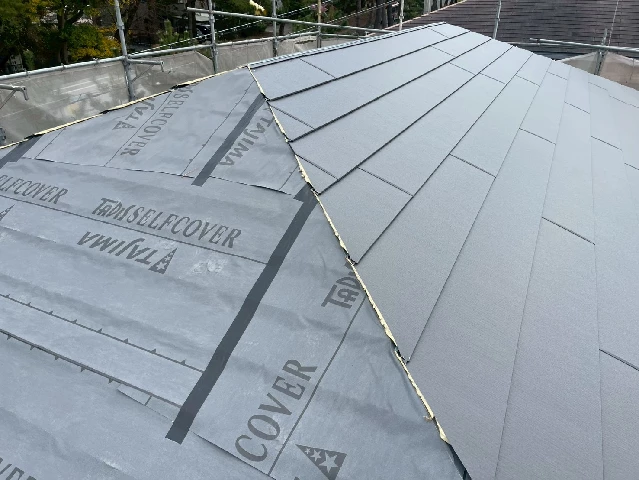 屋根カバー工事