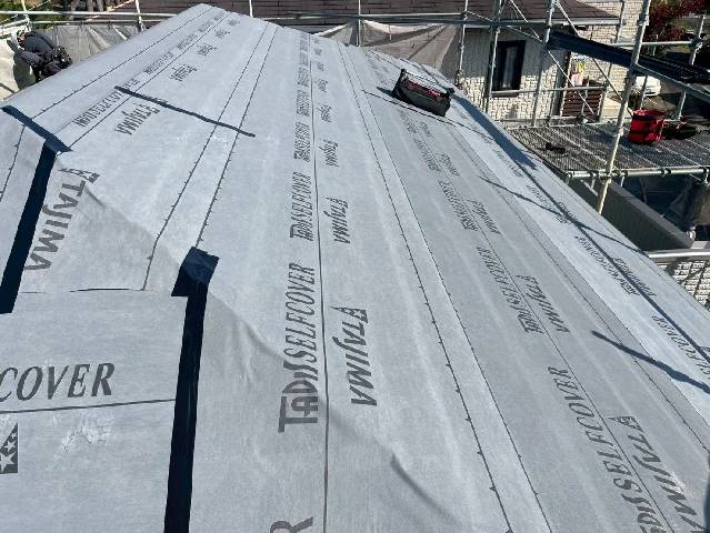 屋根カバー工事